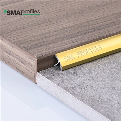 湾曲したT字型タイルトリムの新デザイン